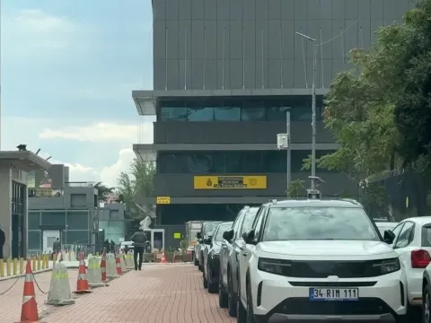 İstanbul'daki çılgın konserde can veren gençlerin ölüm nedeni belli oldu! - fotoğraf 2