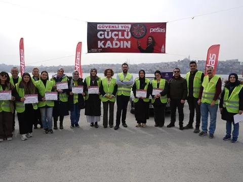 AKO'dan “Güvenli Yol, Güçlü Kadın” projesi - fotoğraf 1