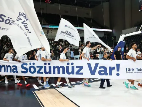Türk Telekom COP31 mesajını basketbol sahnesine taşıdı - fotoğraf 1