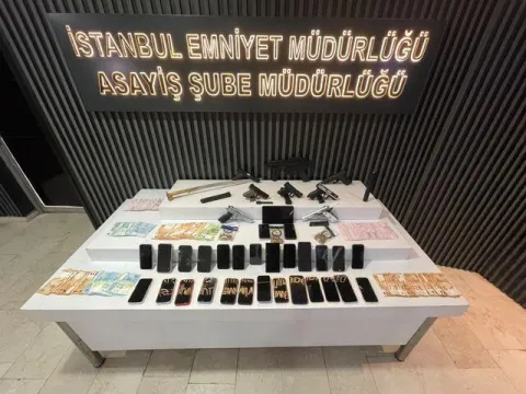 Sahte kimlikle ameliyat masasında yakalandı - fotoğraf 4