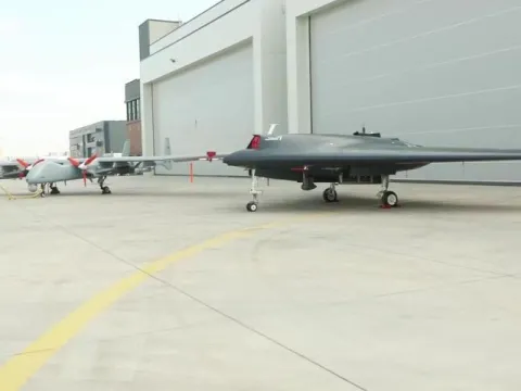 ANKA-3 Gök Vatan’da nasıl bir rol üstlenecek? 6. nesil savaş uçakları için kritik adım - fotoğraf 1
