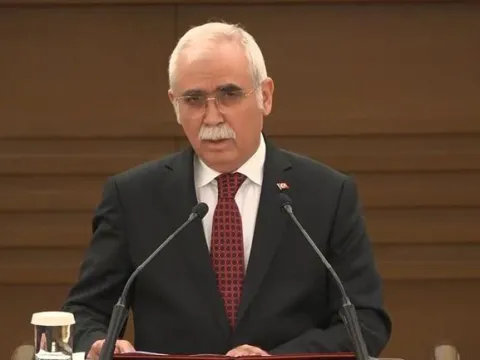 AYM Başkanlığı'nda seçim süreci başladı - fotoğraf 2