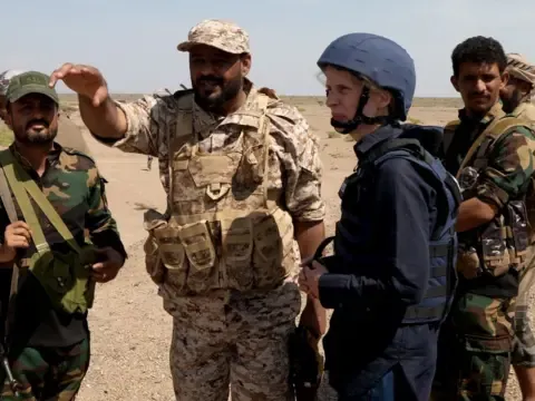 BBC görüntüledi: Yemen çölünde küresel etkilere sahip bir savaş sürüyor - fotoğraf 1