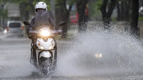 8 il için sarı uyarı: Kuvvetli yağışa dikkat