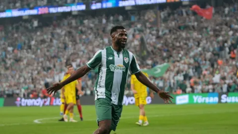 8 maçta 11 gol atan Iheanacho için açıklama: 'Gol atsın diye transfer ettik'