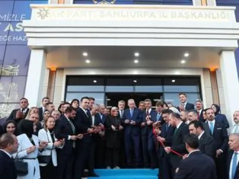 Cemil Tugay AK Parti'ye mi geçiyor? Külliye ziyareti sonrası kulisler hareketlendi - fotoğraf 2