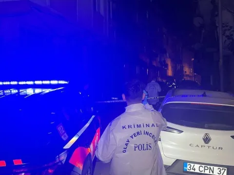 Zeytinburnu'nda polise ateş açan şüpheli bacağından vuruldu - fotoğraf 1
