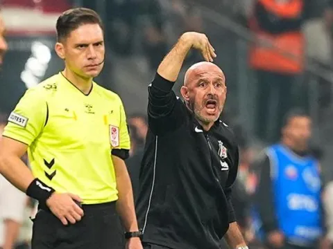 Vincenzo Italiano: Bugün çok önemli bir galibiyet aldık - fotoğraf 1