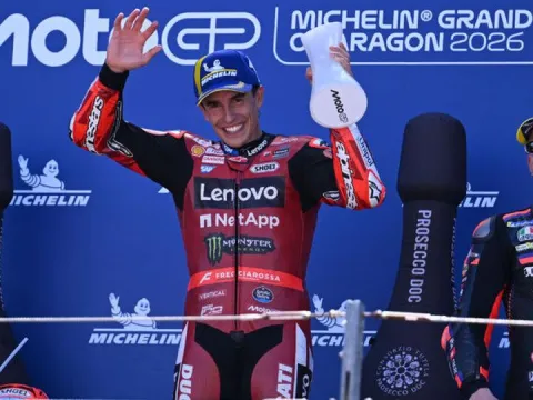 Japonya GP'sinde kazanan Marquez! - fotoğraf 1