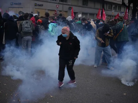 'Avrupa'nın felaketi!' Uzman isim Macron'un çıkmazını değerlendirdi: Fransa'da erken seçim kapıda - fotoğraf 3