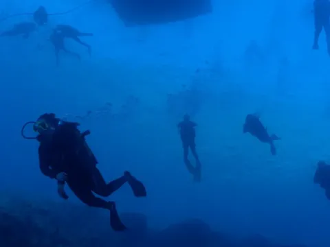 Antalya'da denizin dibinde bulundu: Piramitlerden eski, içinden çıkanlar hayrete düşürdü - fotoğraf 1