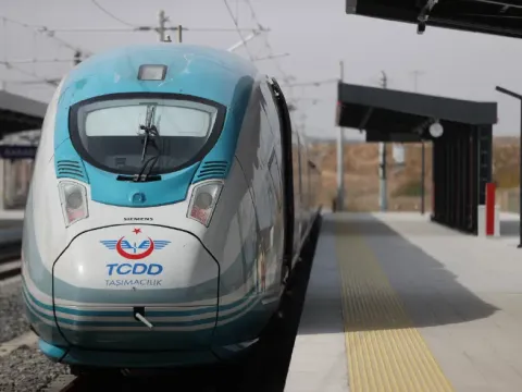 İhale 14 Ekim'de yapılacak. İstanbul'a Marmaray'a alternatif yeni demir yolu geliyor - fotoğraf 1