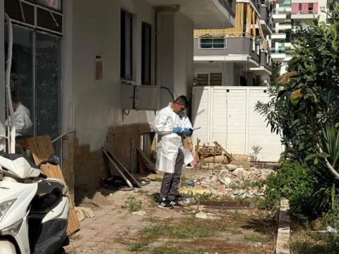 Antalya’da korkunç olay! Tartıştığı kız kardeşini balkondan attı, ardından başına ateş etti - fotoğraf 3