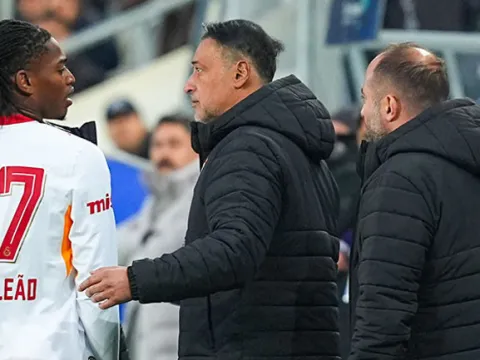Galatasaray'da derbi öncesi Leao alarmı! 16 dakika sonra oyundan çıktı - fotoğraf 3