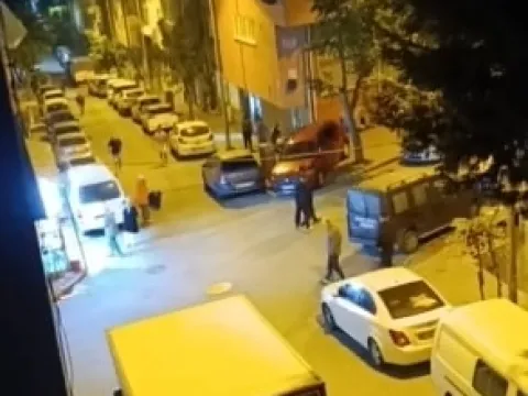 İstanbul'da motosikletli dehşet: Sokak ortasında kurşun yağdırdılar! - fotoğraf 2