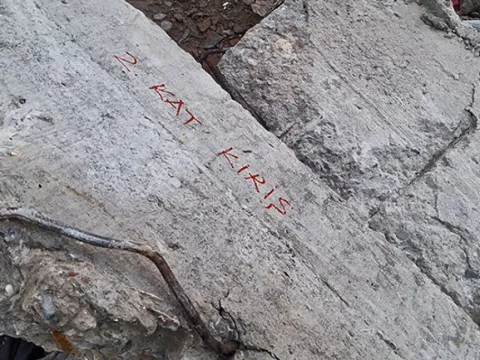 Maltepe'de 7 katlı binanın 3 katı çöktü | 5 kişi hayatını kaybetti: Enkaz kaldırma çalışmaları sürüyor! Valilikten açıklama - fotoğraf 4