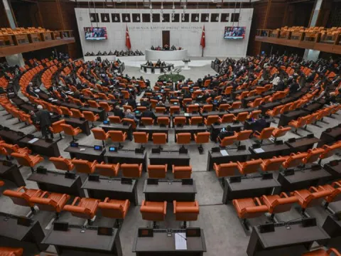 Fon teklifindeki 3. önerge kabul edildi - fotoğraf 1