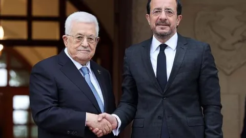 Abbas İsrail’in ortağı GKRY’ye gitti! Ziyarete KKTC'den tepki: "Üzüntüyle karşıladık"