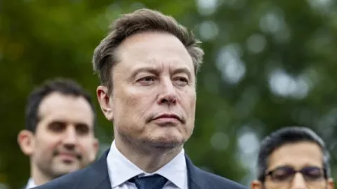ABD'de Demokratların ara seçimlerden sonra Musk hakkında soruşturma açacağı öne sürüldü