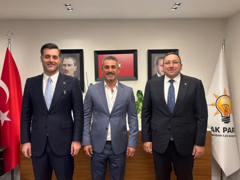 Bir CHP’li meclis üyesi daha AKP’ye geçti - fotoğraf 2