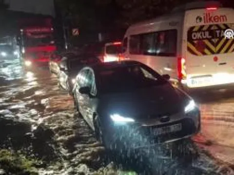 Bakan Çiftçi duyurdu: 48 il için sarı, 5 il için turuncu kodlu uyarı! - fotoğraf 1