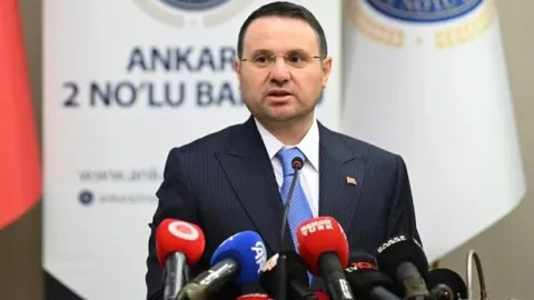 Adalet Bakanı Gürlek duyurdu: Kurgu kaza çetesine şafak baskını, 77 gözaltı