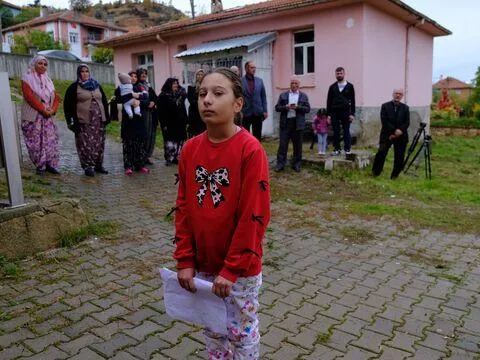 Tek öğrenci, tek öğretmen... Birlikte Cumhuriyeti kutladılar - fotoğraf 4