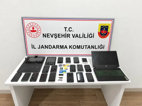 Motosiklet almak isterken dolandırıldı, 85 milyonluk hesap trafiği çıktı: 12 gözaltı - fotoğraf 3
