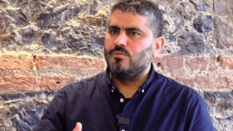 Ahmet Saymadi tutuklandı: 'Ahmet Şık ile ilişkilendirilmeye çalışılıyor'