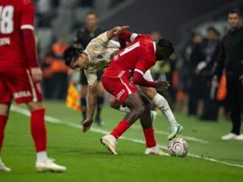 Junior Olaitan kariyer rekoru kırdı - fotoğraf 1