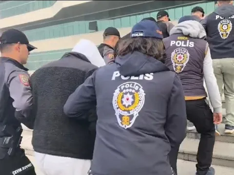 Kiralık hesaplarla kurulan bahis çarkına darbe: 4 şüpheli cezaevine gönderildi - fotoğraf 3