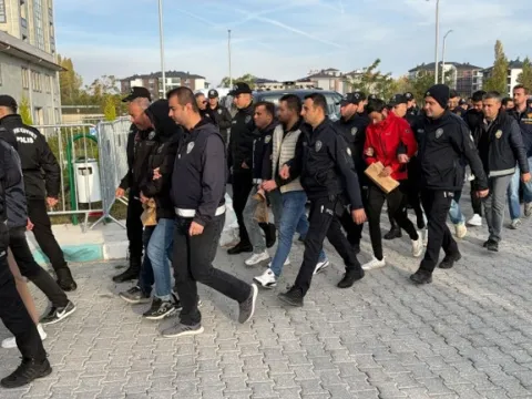 15 milyarlık hesap hacmi! Yasa dışı bahis şüphelileri adliyede - fotoğraf 4