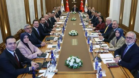 AK Parti MYK'da Almanya'daki seçimler değerlendirildi