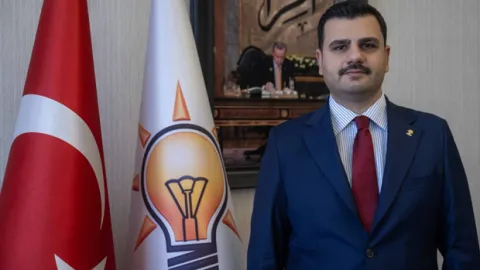 AK Partili İnan’dan 29 Ekim’de yeni Anayasa çağrısı: 29 Ekim’in iradesine 12 Eylül’ün gölgesi yakışmaz