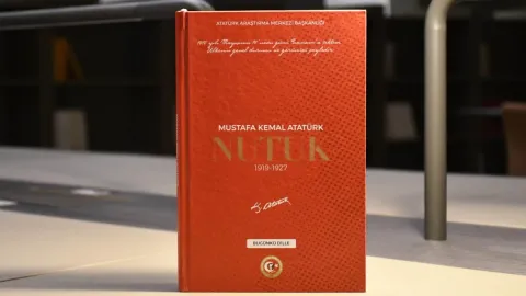 AKP 'Nutuk' dağıtacak