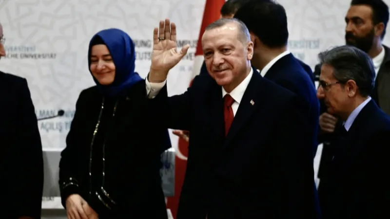 AKP'de kafaları karıştıran ihraç bilmecesi