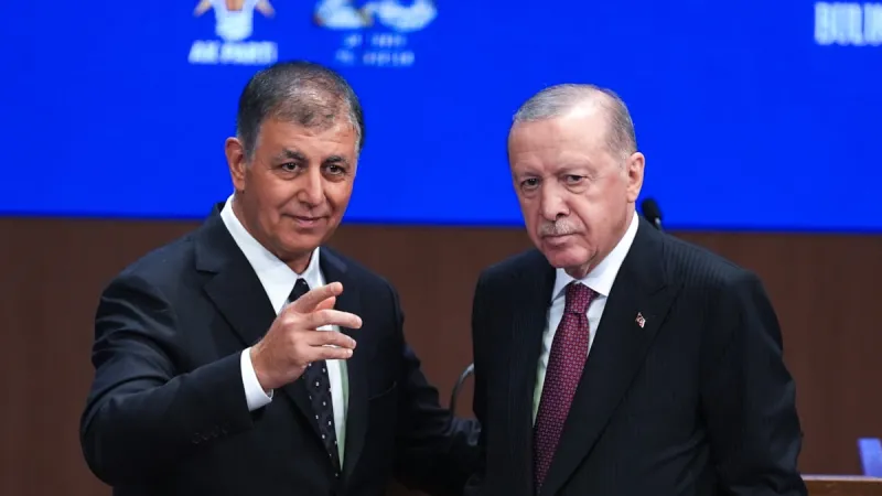 AKP'ye geçen belediye başkanları ve tutuklu başkanların tam listesi