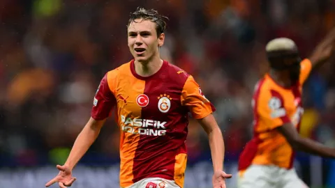Aleksey Batrakov'a Rusya'dan davet!