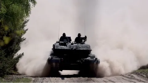 Almanya ortak tank projesinden çekildi