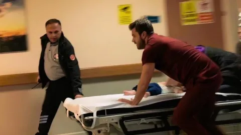 Alper bebeğin duran kalbine hayati müdahale!