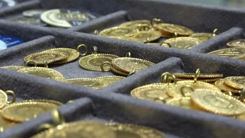 Altın fiyatlarında son durum: Güne düşüşle başladı