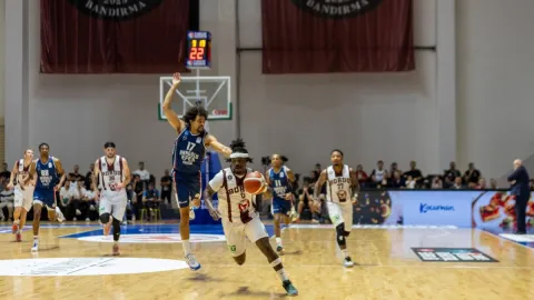Anadolu Efes deplasmanda kazandı