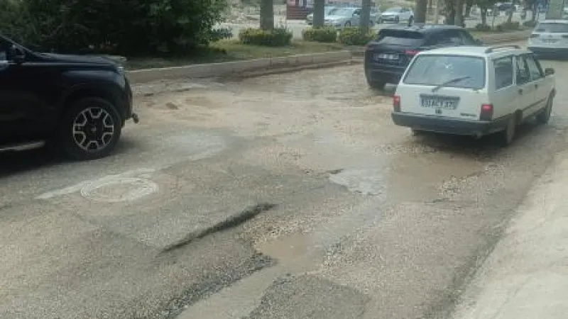 Antakya-Defne Maksim Kavşağında Vatandaşa Eziyet!.