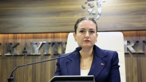 'Antalya Büyükşehir Belediyesi AK Parti'ye geçecek mi?' sorusuna yanıt