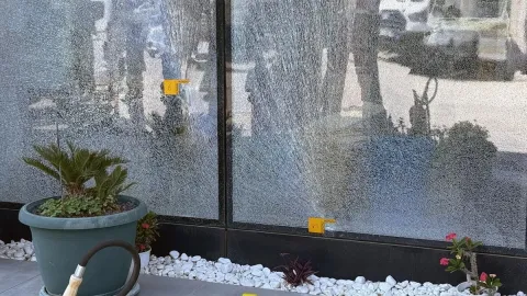 Antalya'da galeriye silahlı saldırı: 13 sanığa dava