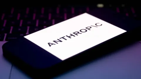 Anthropic'in yapay zekası sahte cinayet ihbarında bulundu