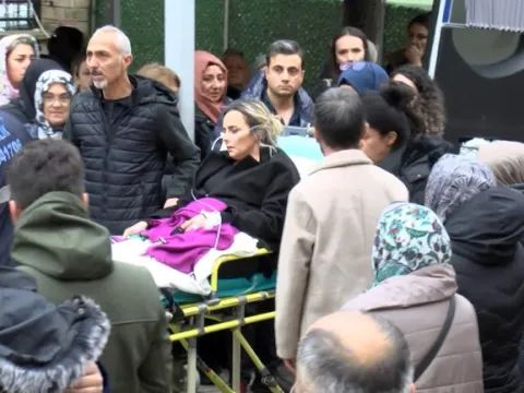 Cenazesi 11 gün bekletildi: 5 yaşındaki Gülce'ye gözyaşları içinde veda! Acılı anne ambulansla getirildi - fotoğraf 4