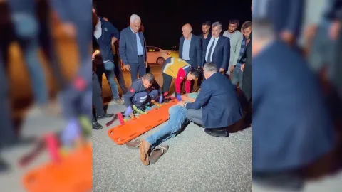 Aracın çarptığı yaralıya ilk yardımı vali ve milletvekili yaptı