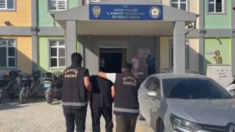 Aranan Hırsız Hatay'da Yakalandı