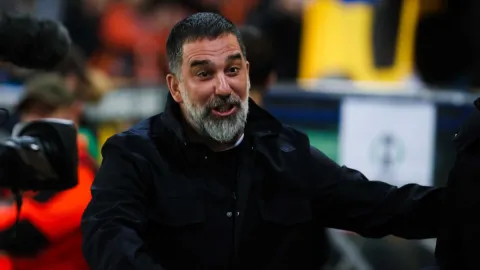 Arda Turan'dan derbi sonrası sosyal medya uyarısı